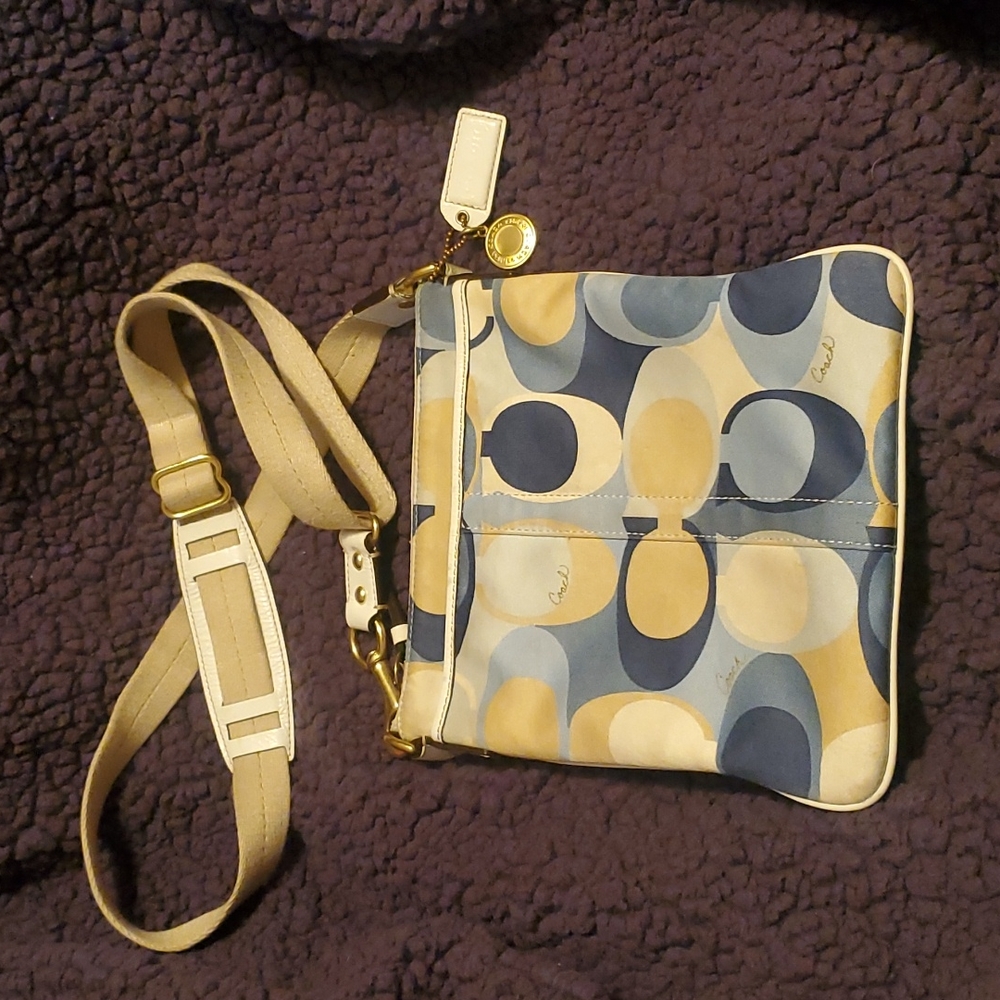 Vintage Coach cross body bag